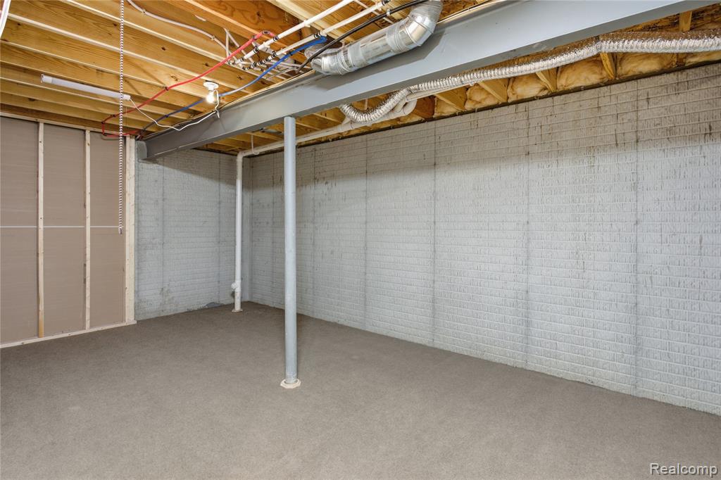 12425 Wolfberry Court, Fenton, MI 48430 — Photo 45