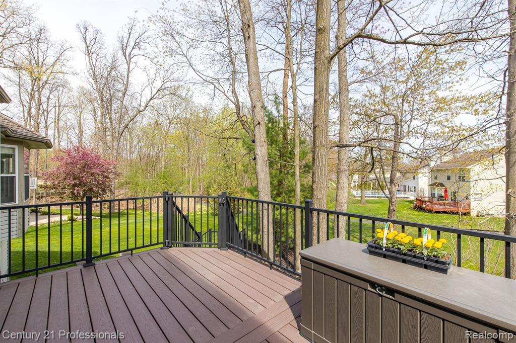 4482 RED OAK Boulevard, Waterford, MI 48329 — Photo 54