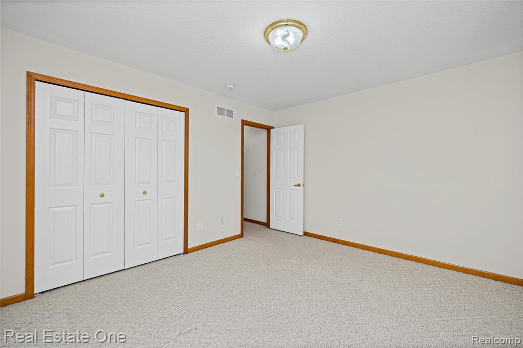 4438 Great Oaks Drive, Grand Blanc, MI 48439 — Photo 42