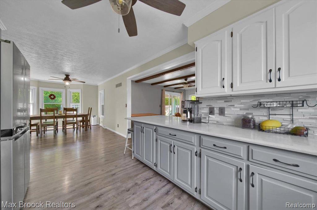 8360 Parker, Saline, MI 48176 — Photo 10