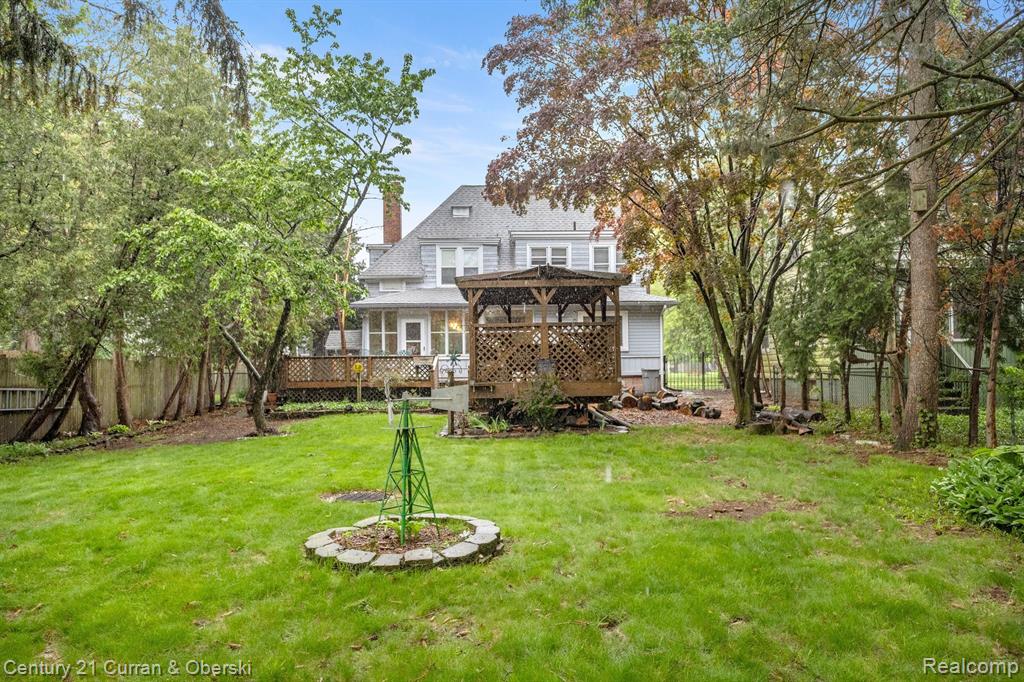 449 SPRUCE Street, Wyandotte, MI 48192 — Photo 45