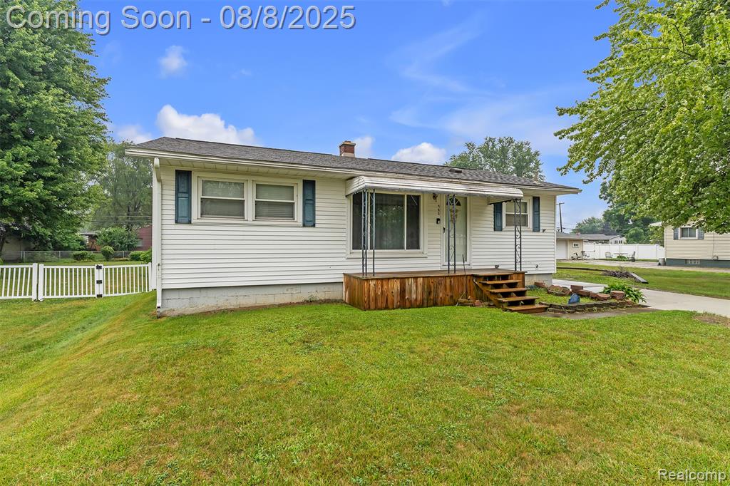 885 Patterson Drive, Monroe, MI 48161 — Photo 4
