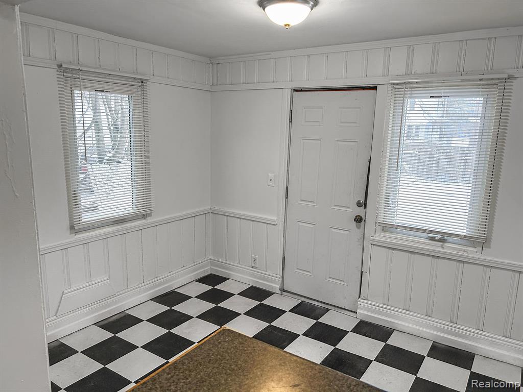 5966 COURVILLE Street, Detroit, MI 48224 — Photo 11