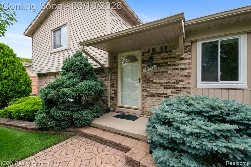 39738 Day Drive E, Clinton Twp, MI 48038 — Photo 4