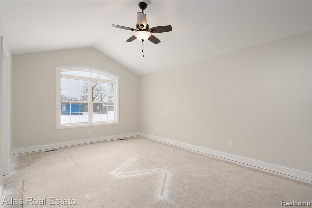 11289 Green Road, Goodrich Vlg, MI — Photo 30