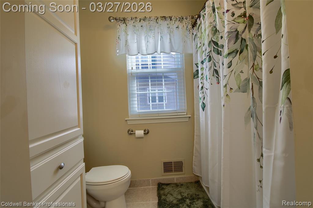 610 Cherry Grove Road, Canton, MI 48188 — Photo 16