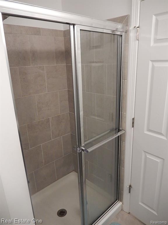123 MONUMENT Lane, Wixom, MI 48393 — Photo 12