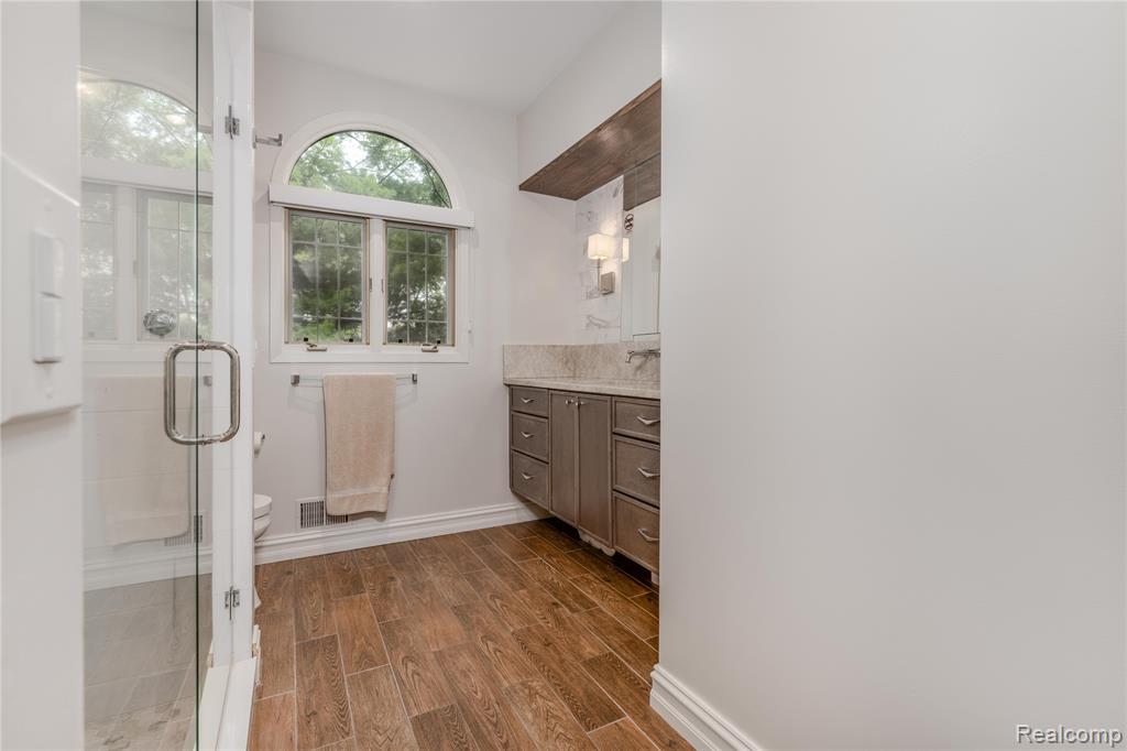 4054 Cranbrook Court, Bloomfield Hills, MI 48301 — Photo 23