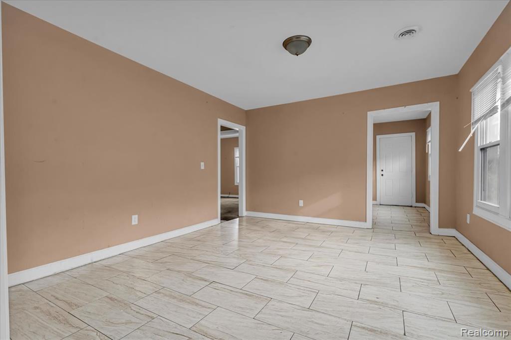 11368 Nardin Drive, Detroit, MI 48204 — Photo 21