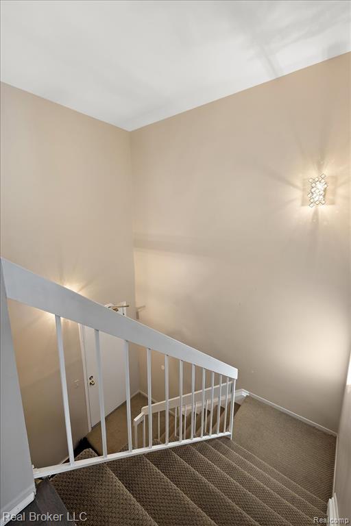 36952 Ridgedale Court, Farmington, MI 48331 — Photo 5