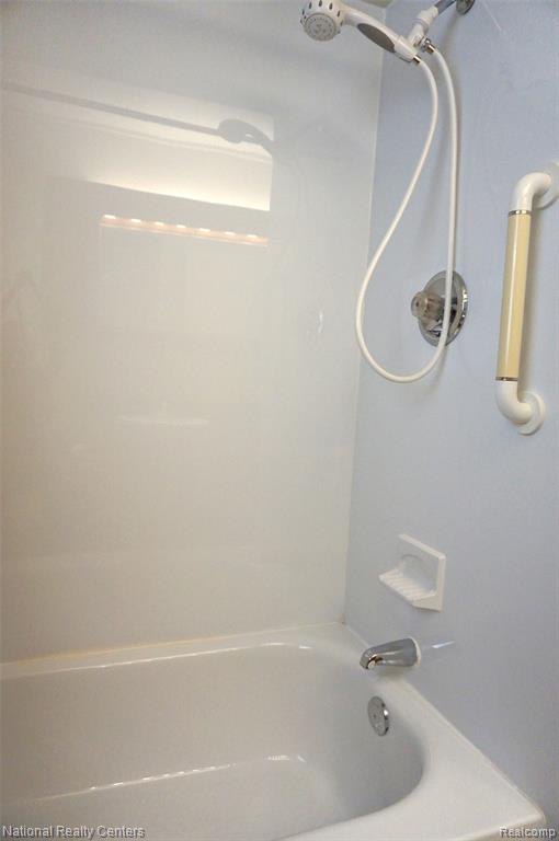 8563 Cavell Street, Westland, MI — Photo 20