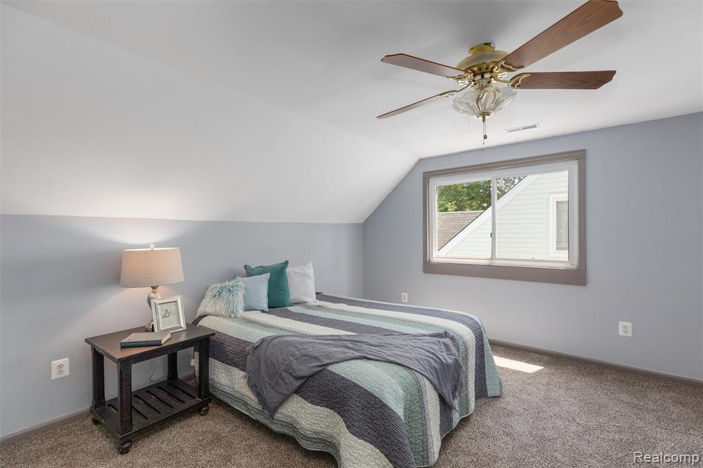 24921 Lexington Avenue, Eastpointe, MI 48021 — Photo 22