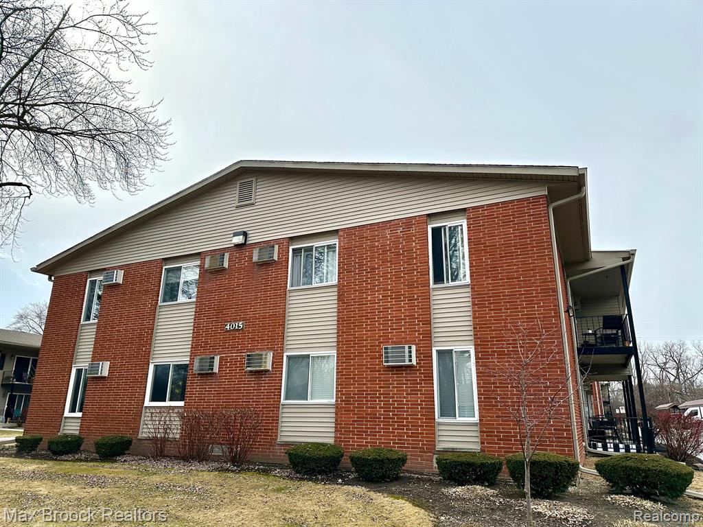 4015 BENJAMIN Avenue, 7, Royal Oak, MI 48073 — Photo 2