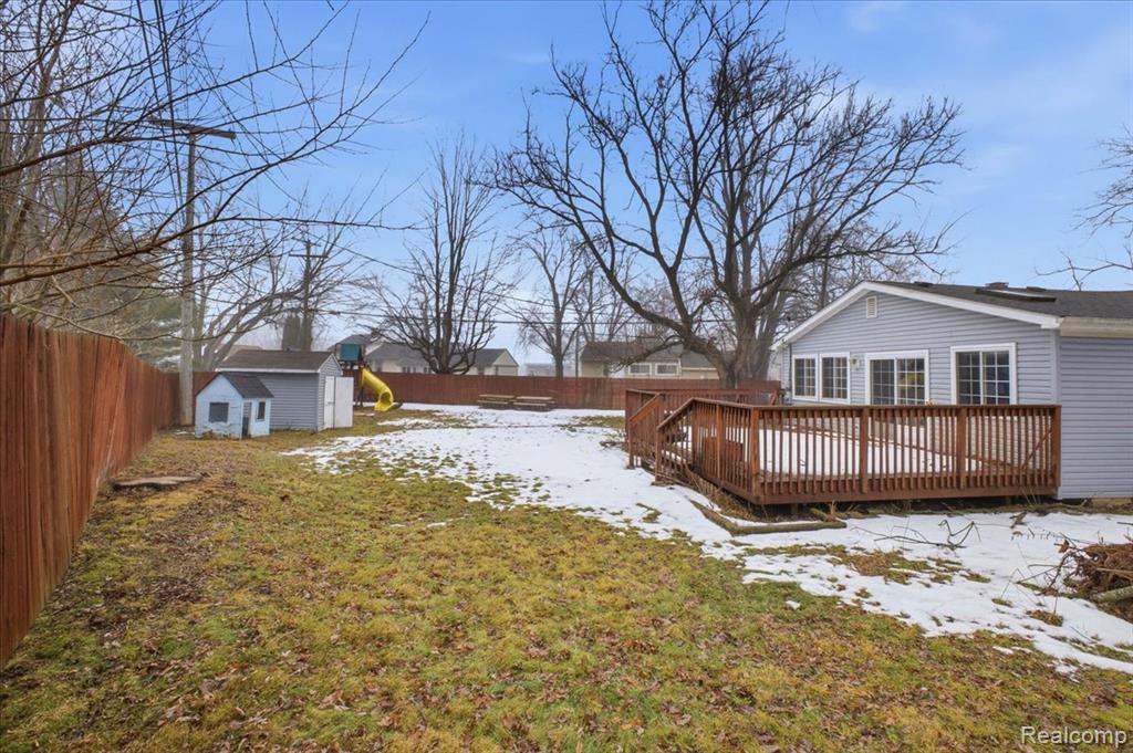 6360 Manson Drive, Waterford, MI 48329 — Photo 46