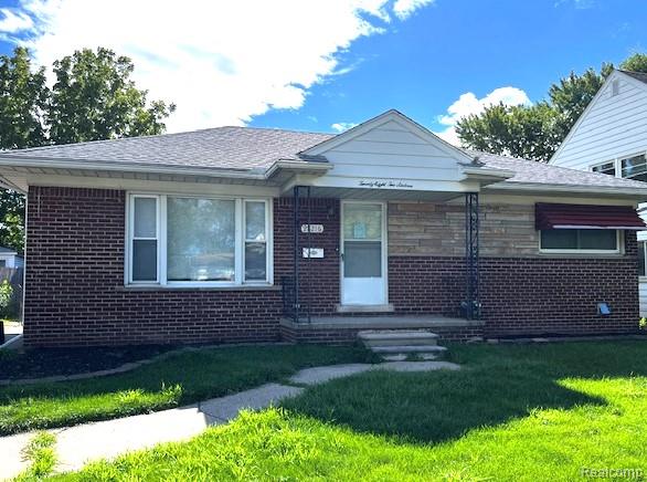 28216 JAHNS Drive, Roseville, MI 48066