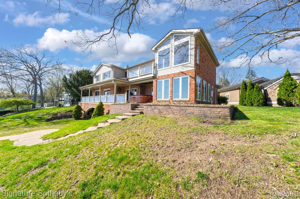 2224 LAKE ANGELUS Shores, Lake Angelus, MI 48326 — Photo 47