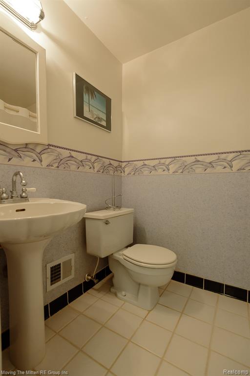 6908 W New Providence Way W, Canton, MI 48187 — Photo 17