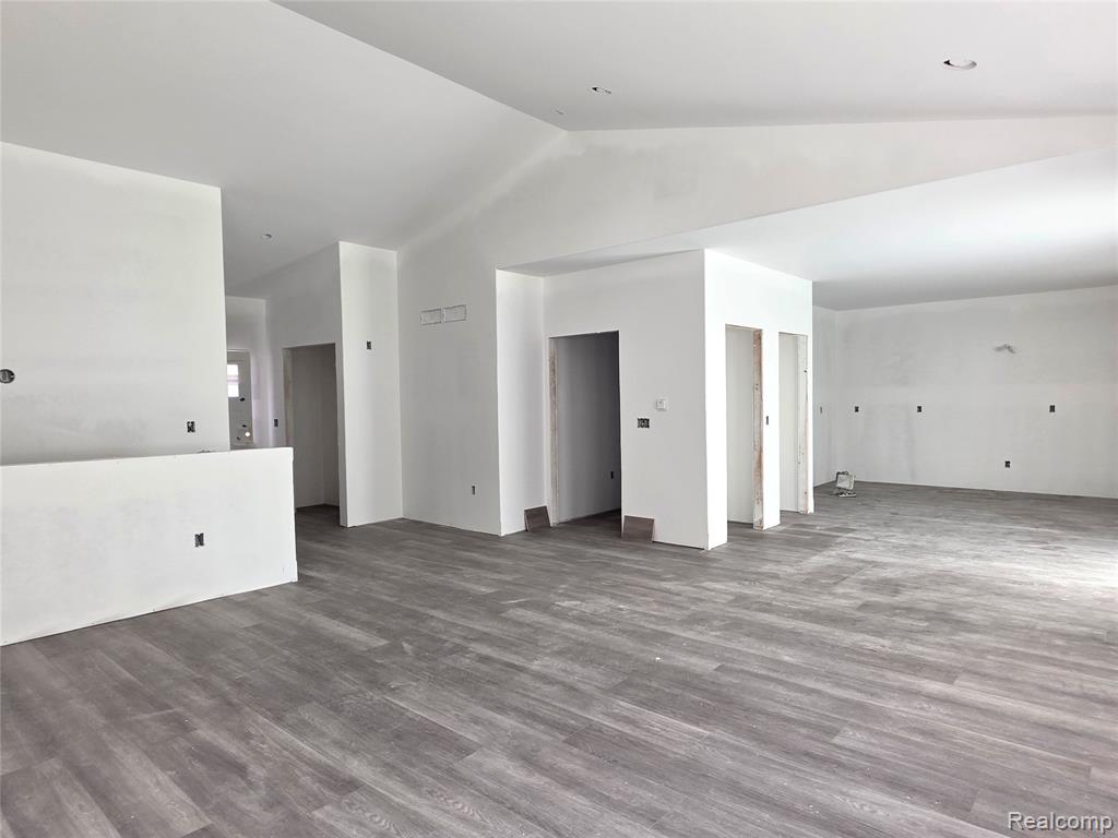 6131 N Irish Road, Davison, MI 48423 — Photo 8
