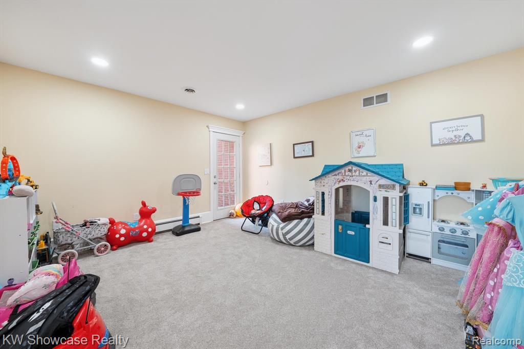 1112 W Cook Road, Grand Blanc, MI 48439 — Photo 30