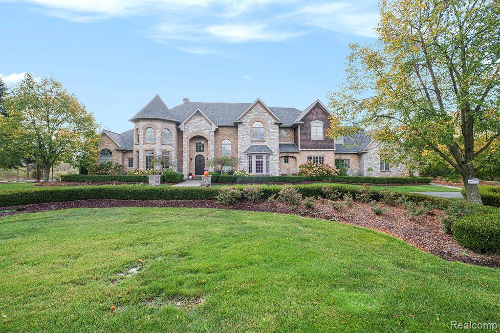 8301 Misty, Grand Blanc, MI 48439 — Photo 41
