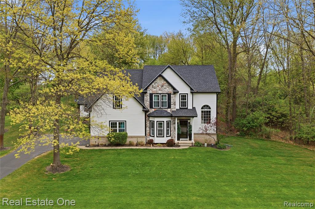 5361 Universe Avenue, Howell, MI 48843 — Photo 2