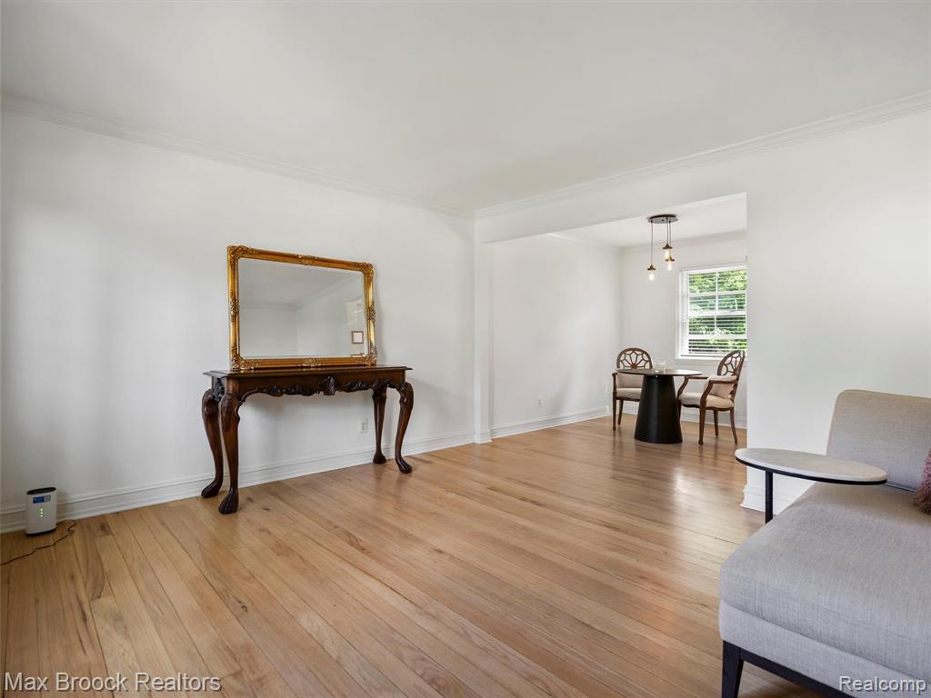 702 Graefield Court, Birmingham, MI 48009 — Photo 4