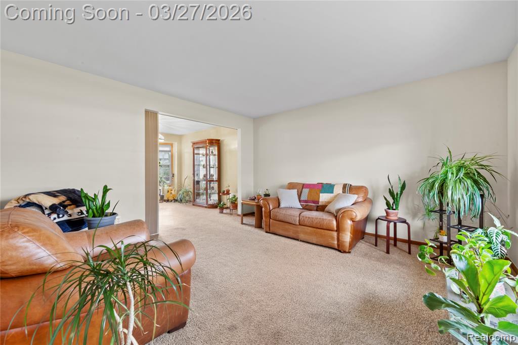 21651 Sylvan Avenue, Flat Rock, MI 48134 — Photo 7
