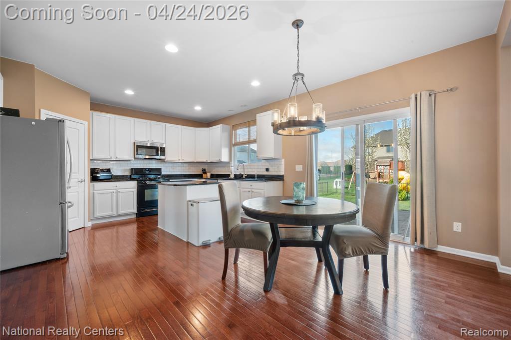 56753 Lindale Avenue, Macomb, MI 48042 — Photo 8