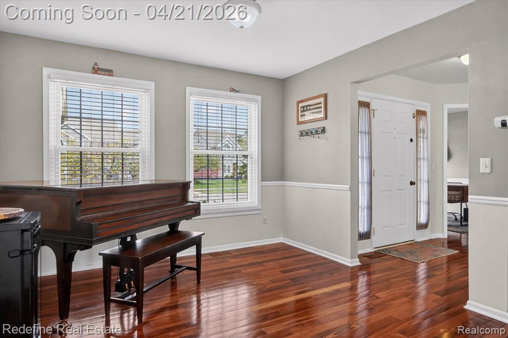 45663 Radnor Road, Canton, MI 48187 — Photo 15