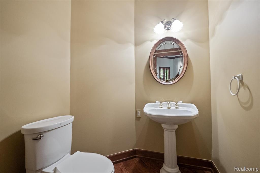 9736 Cross Creek Drive, South Lyon, MI 48178 — Photo 26
