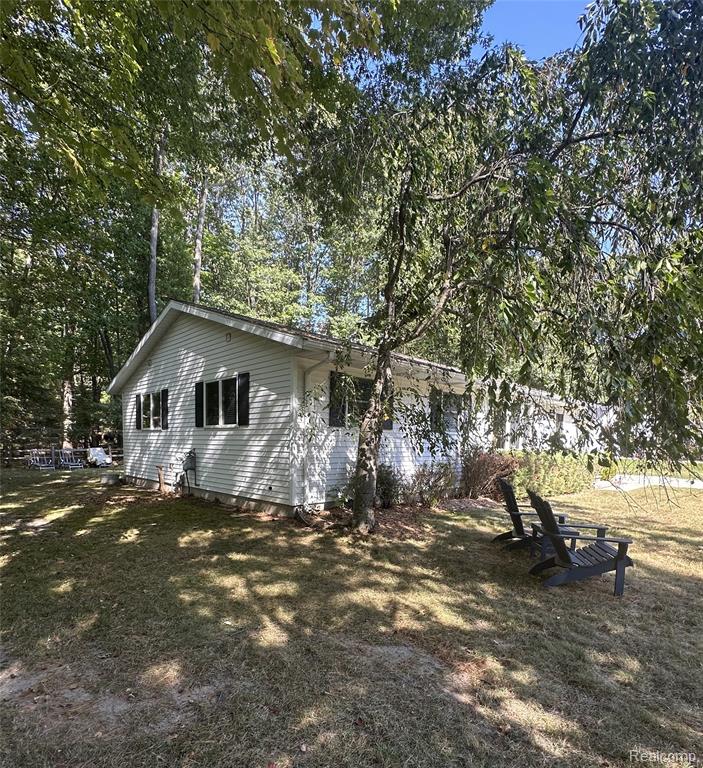 340 E. Hanover Street, Pentwater, MI 49449 — Photo 4
