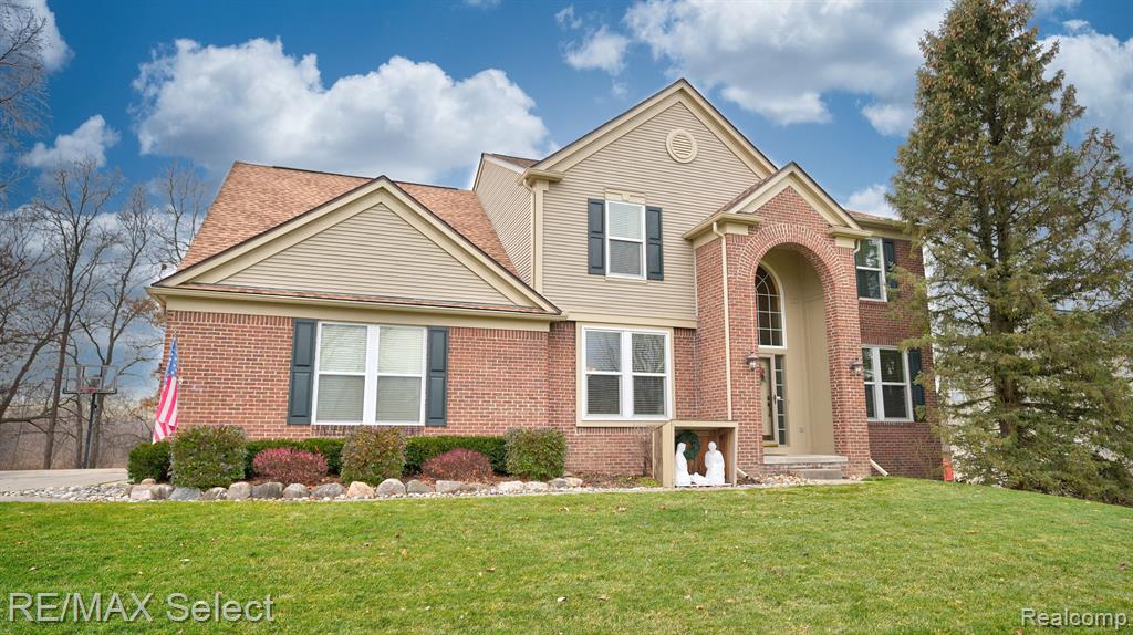 9170 Liverpool Court, Grand Blanc, MI 48439 — front exterior
