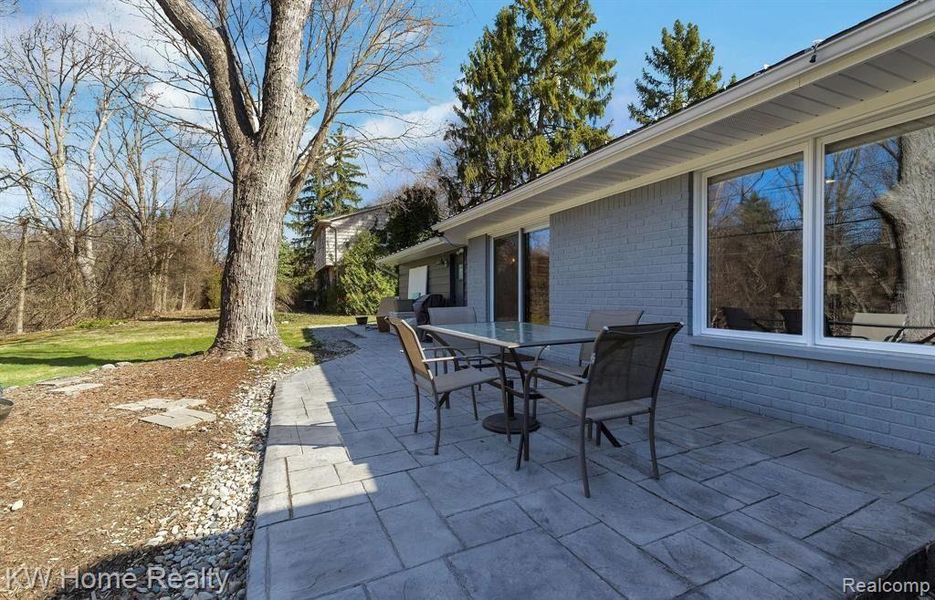 6572 Spruce Drive, Bloomfield Hills, MI 48301 — Photo 31