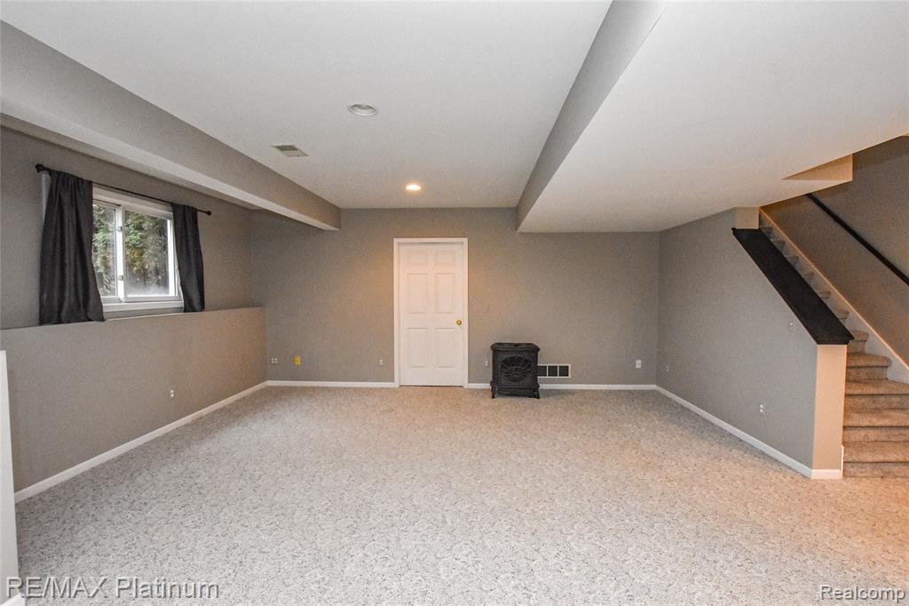 8868 Solitude Drive, Brighton, MI 48116 — Photo 41