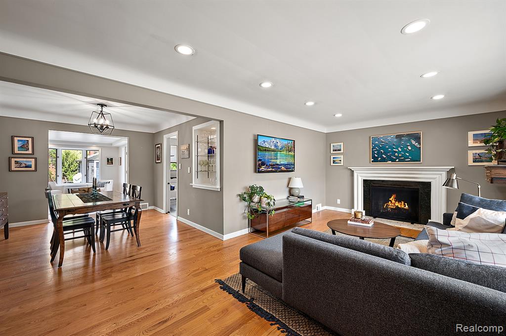 4402 Amherst Road, Royal Oak, MI 48073 — Photo 3