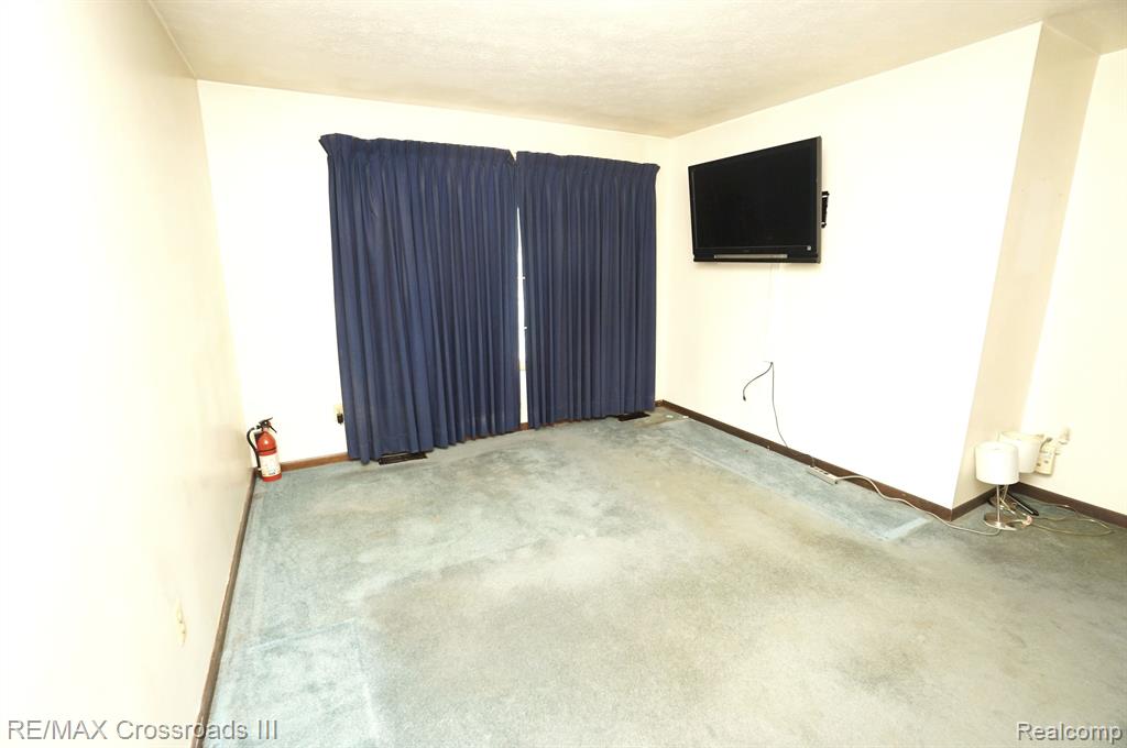 2175 BRADLEY Avenue, Ypsilanti, MI 48198 — Photo 14