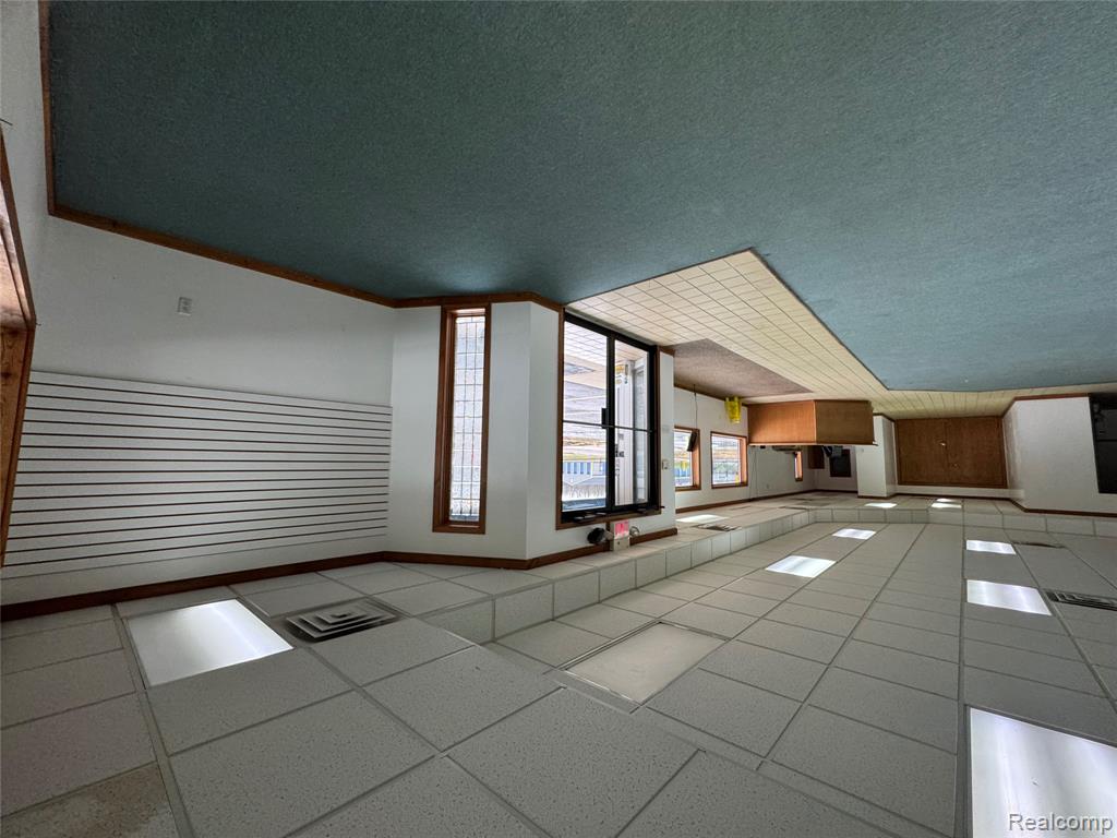 6017 W Pierson Road, Flushing, MI 48433 — Photo 10