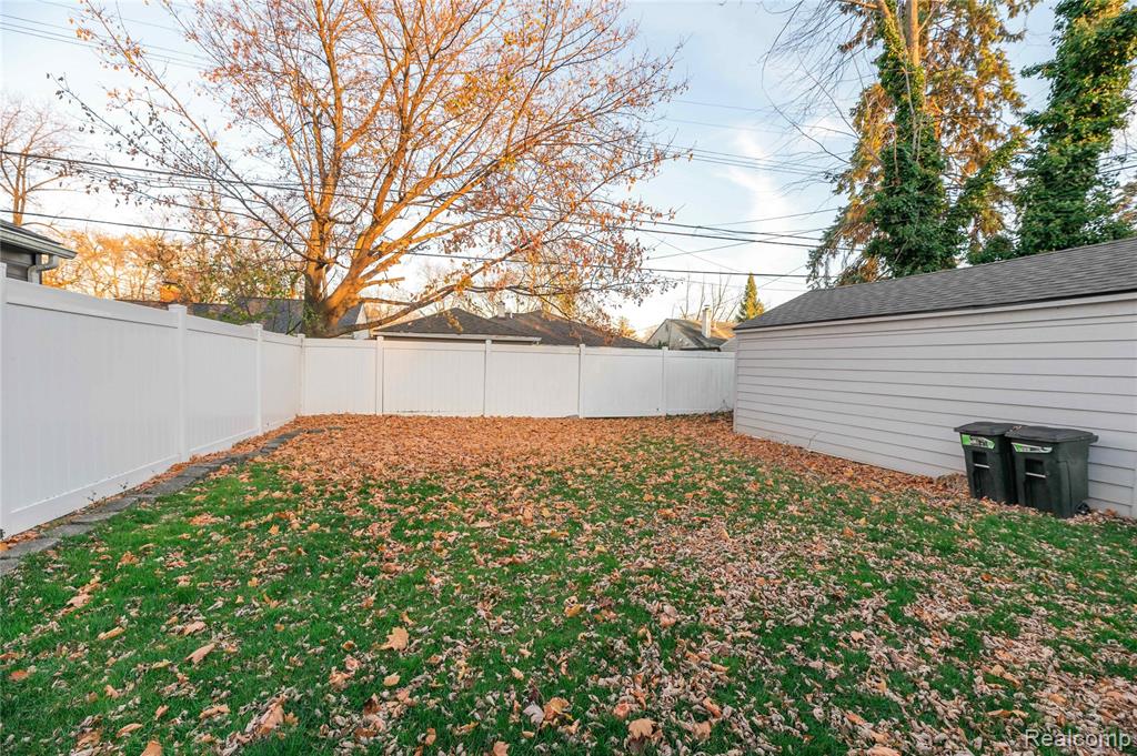 4414 Groveland Avenue, Royal Oak, MI 48073 — Photo 36