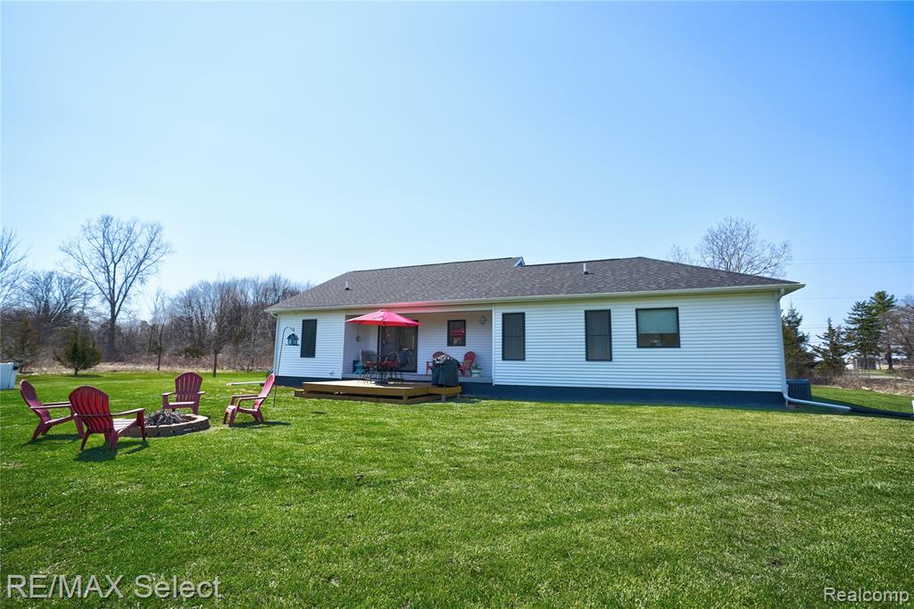8235 Linden Road, Swartz Creek, MI 48473 — Photo 8