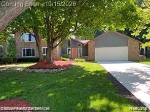22032 MERIDIAN Lane, Novi, MI