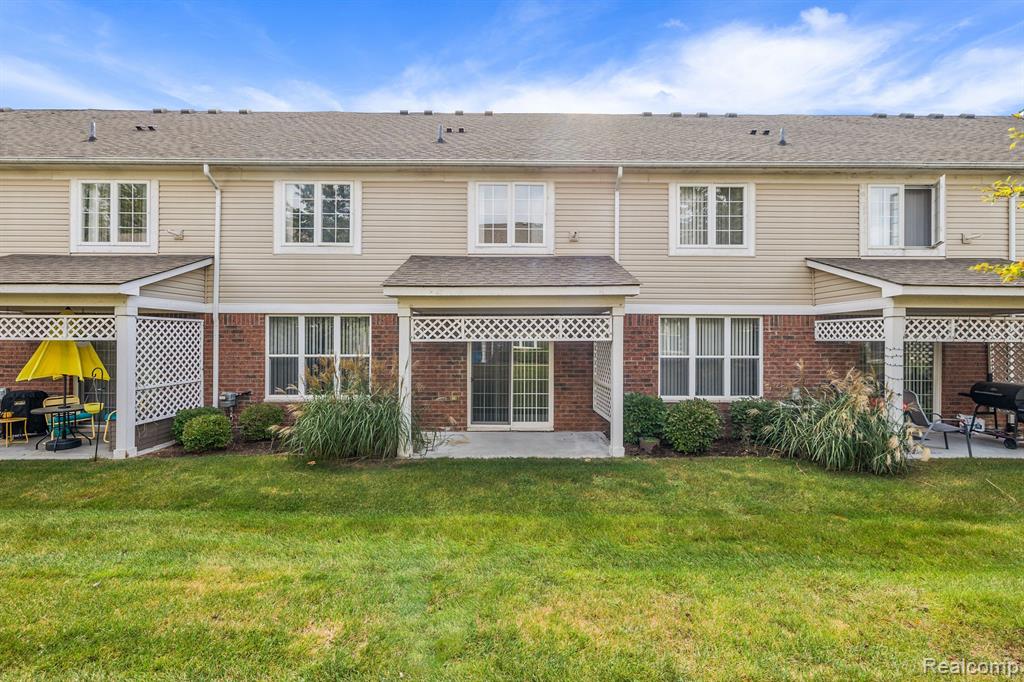 6235 Windemere Lane, Utica, MI 48316 — Photo 6