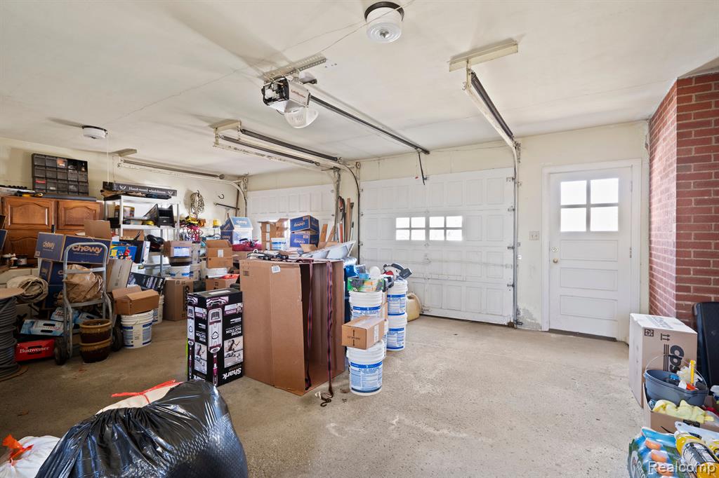 51150 NORTH Avenue, Macomb, MI 48042 — Photo 33