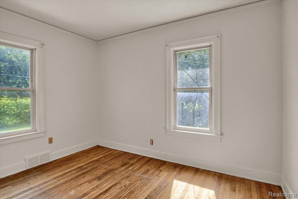 8335 Wisconsin Street, Detroit, MI 48204 — Photo 19