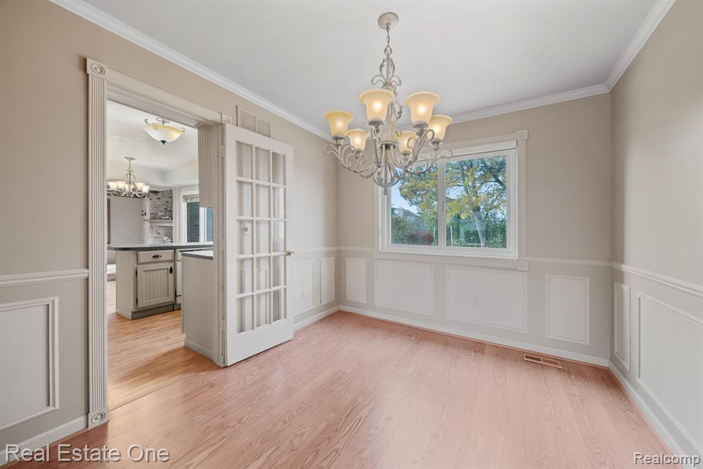 6055 PORTERIDGE Lane, Canton, MI 48187 — Photo 6