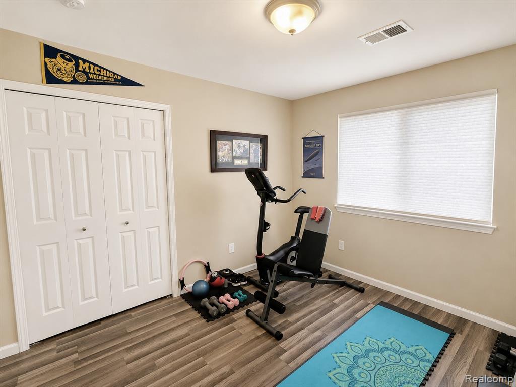 4097 Chenlot Lane, Waterford, MI 48328 — Photo 19