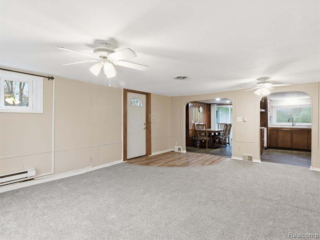3076 Krafft Road, Fort Gratiot, MI 48059 — Photo 7