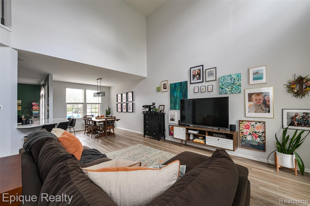49635 Courtyard Lane, Canton, MI 48188 — Photo 2