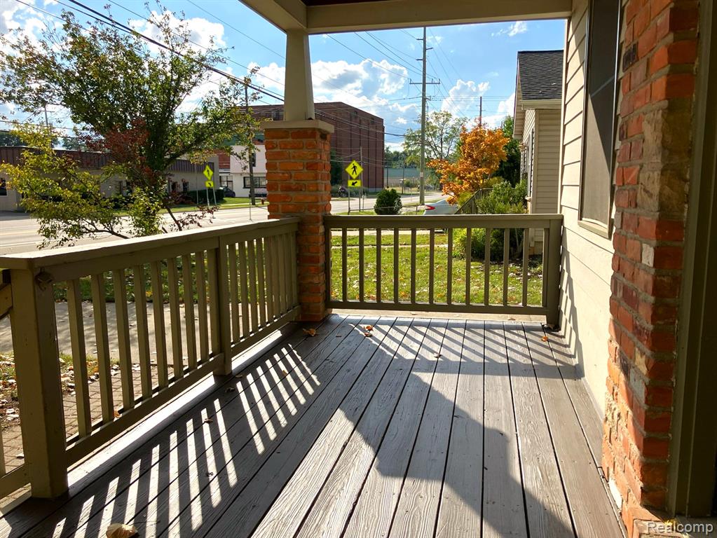 925 WOODWARD Heights, Ferndale, MI 48220 — Photo 4