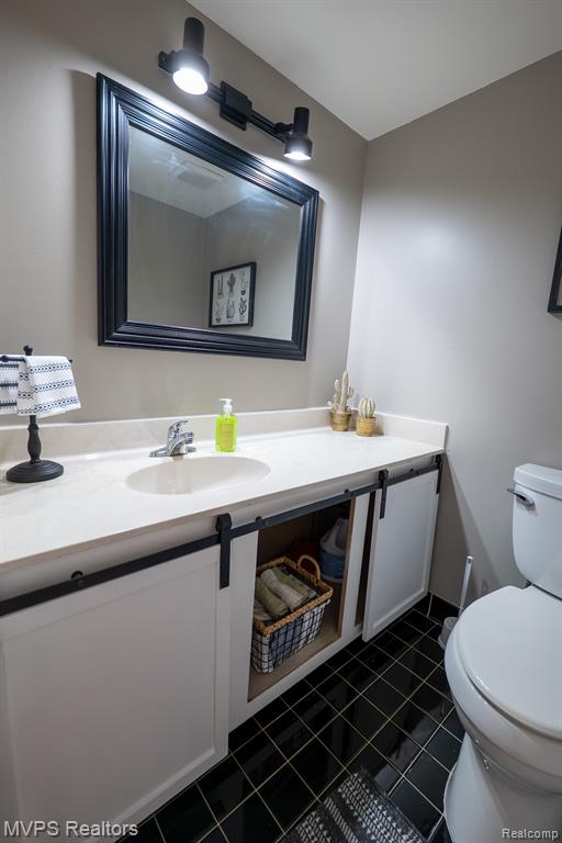 804 S Oak Brook Ridge Drive, 149, Rochester Hills, MI 48307 — Photo 15