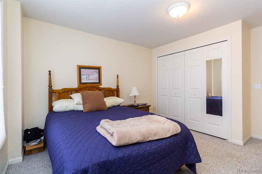 211 PIERCE LAKE Drive, Chelsea, MI 48118 — Photo 33